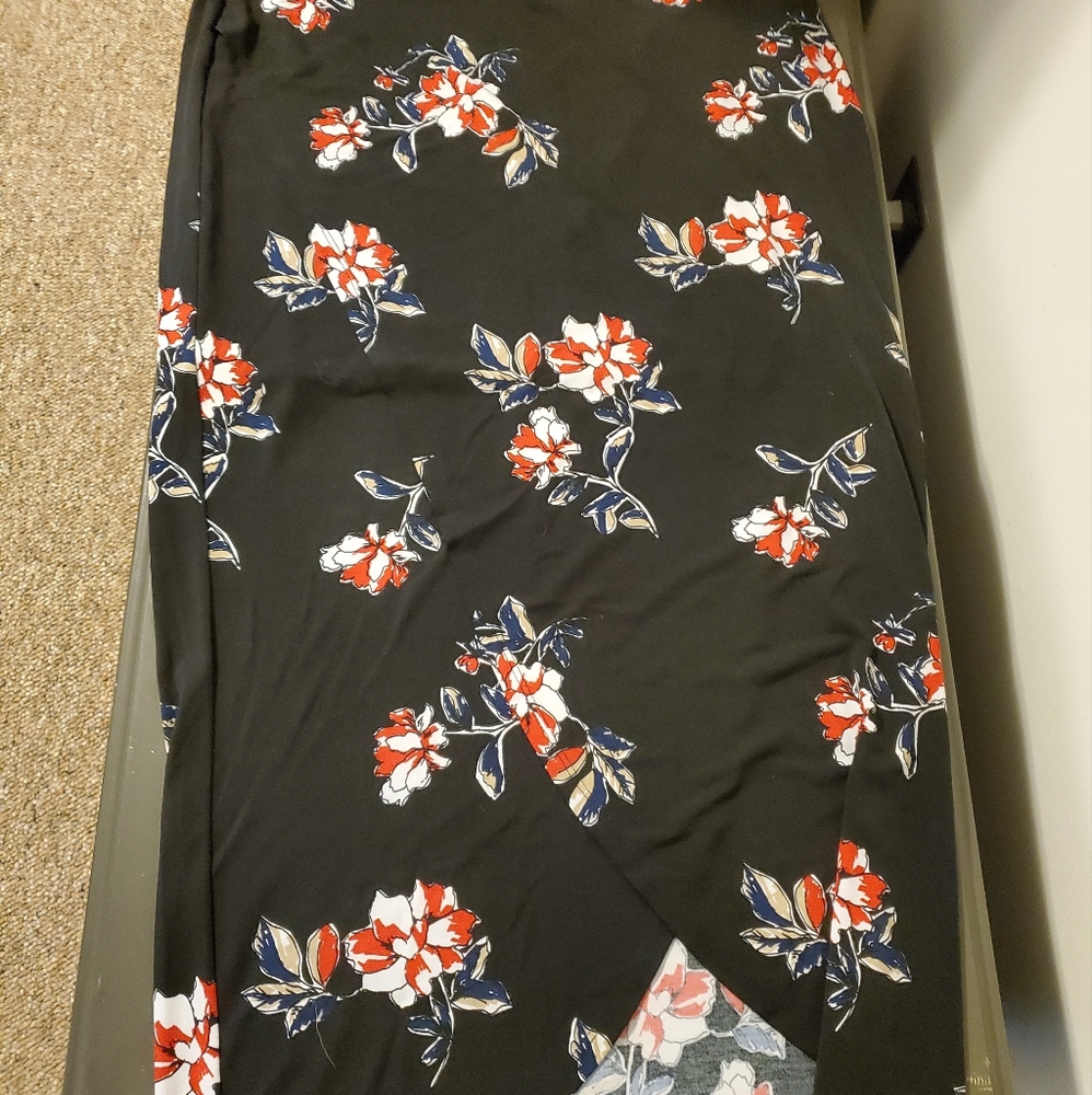 Ladies skirt